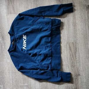 Nike cropped crewneck